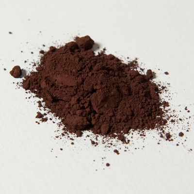 Hnedý oxid železitý (práškový pigment)